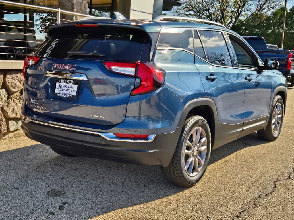 2024 GMC Terrain SLT 13