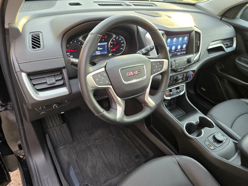 2024 GMC Terrain SLT 24