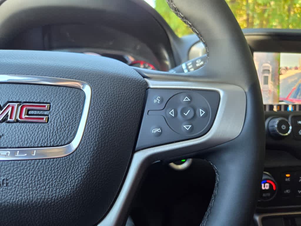 2024 GMC Terrain Denali 38