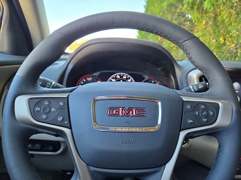 2024 GMC Terrain Denali 37