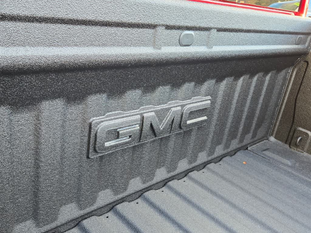 2025 GMC Sierra 1500 SLT 4WD Crew Cab 147 15