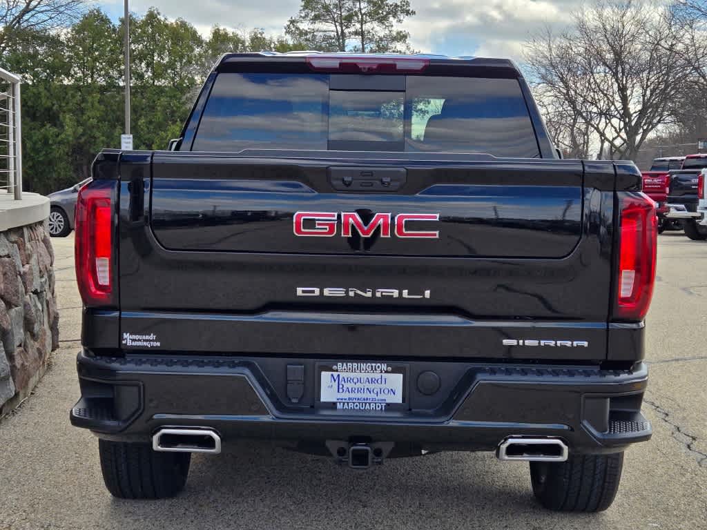 2024 GMC Sierra 1500 Denali 4WD Crew Cab 147 17