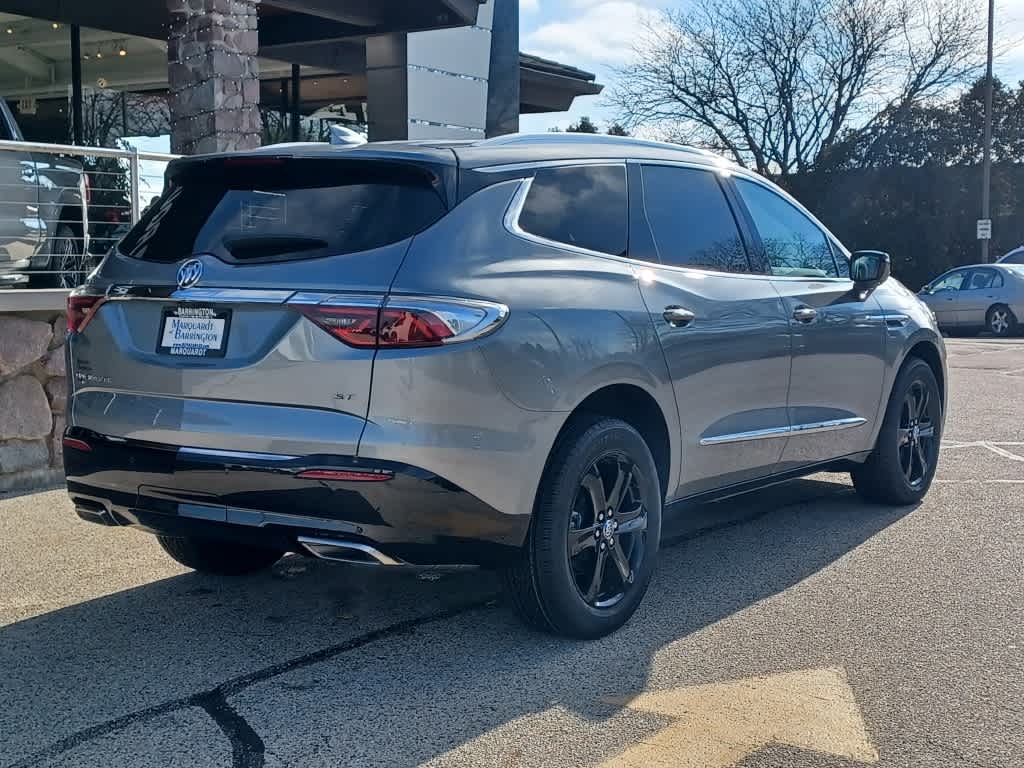 2024 Buick Enclave Essence 12