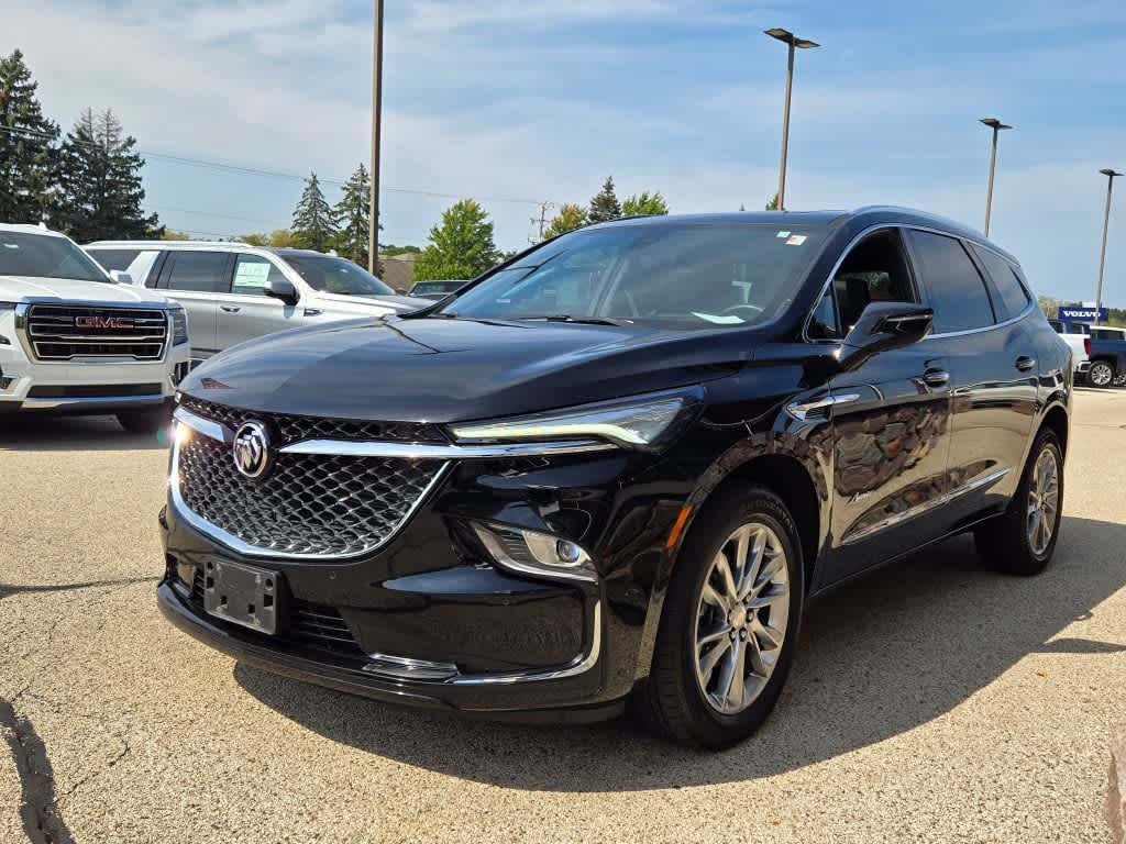 2022 Buick Enclave Avenir 4