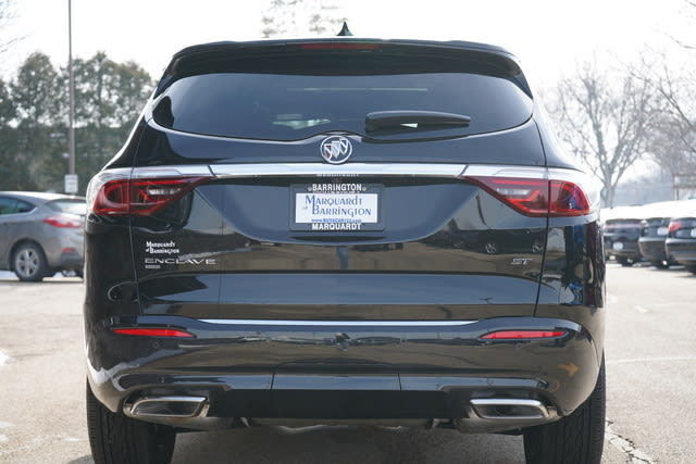 2023 Buick Enclave Essence 12