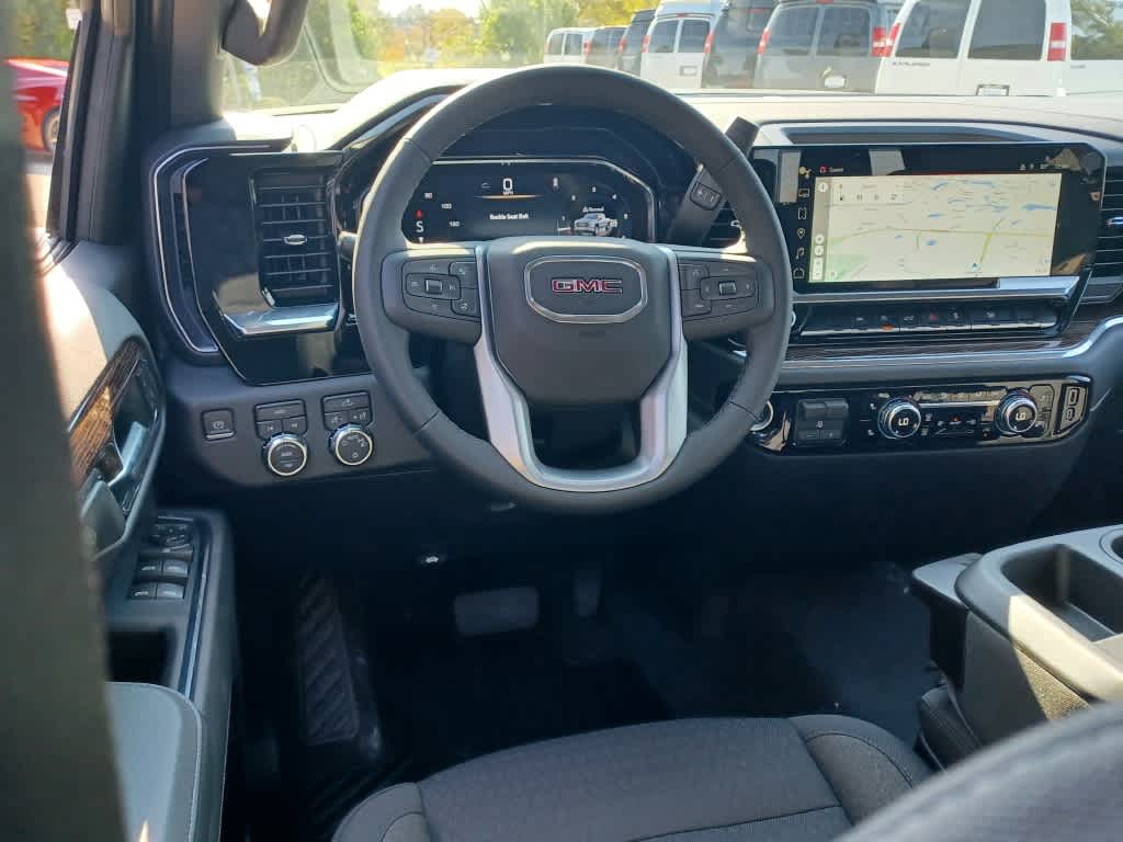 2024 GMC Sierra 1500 SLE 4WD Crew Cab 147 16