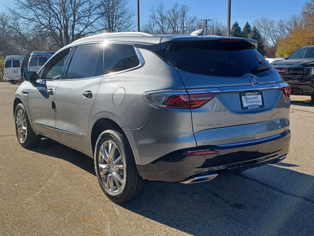 2024 Buick Enclave Essence 13