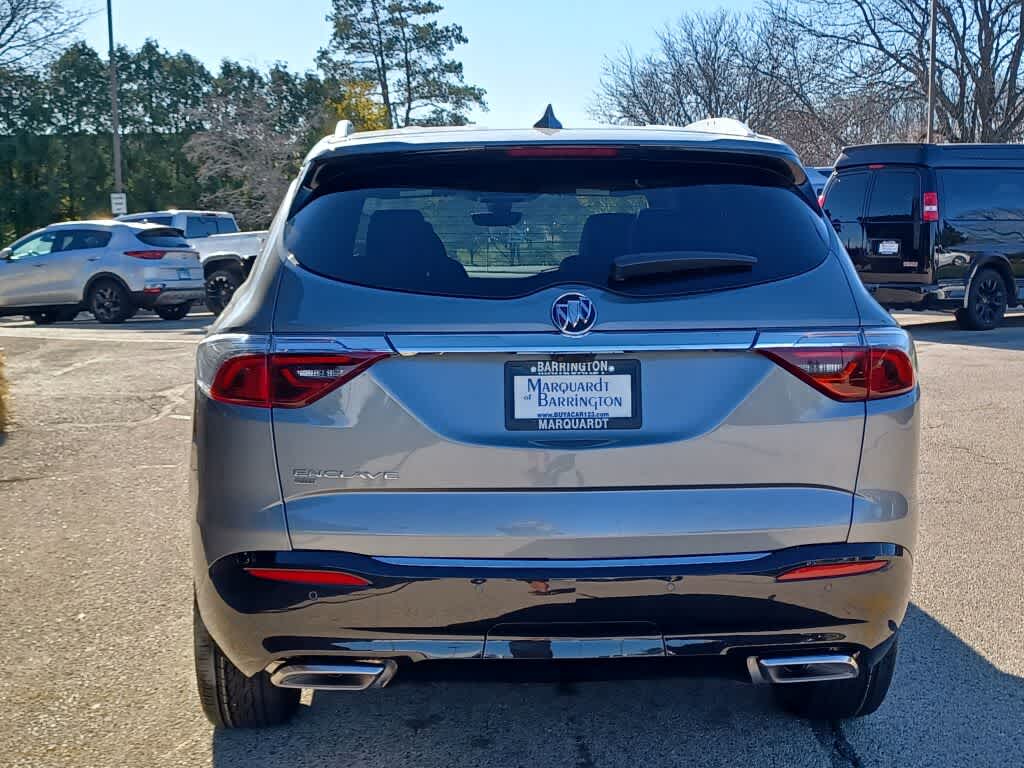 2024 Buick Enclave Essence 12