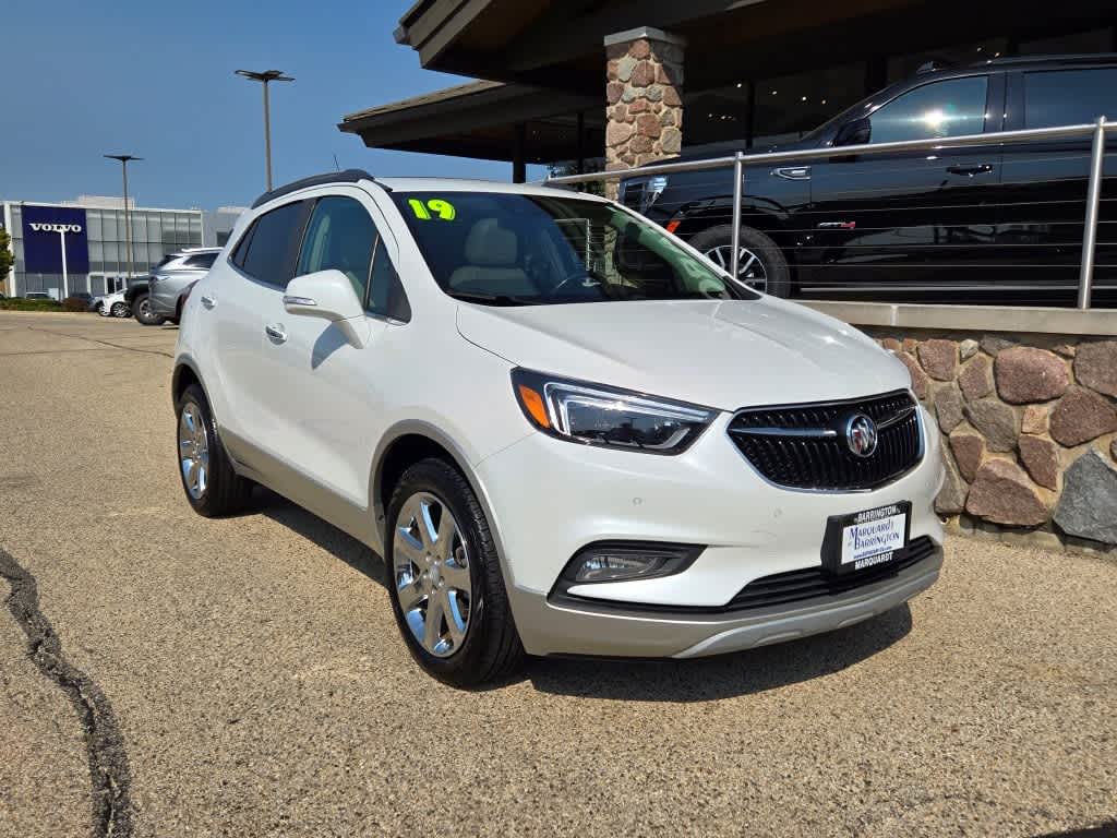 2019 Buick Encore Essence 2