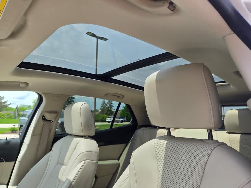2021 Buick Envision Essence 22