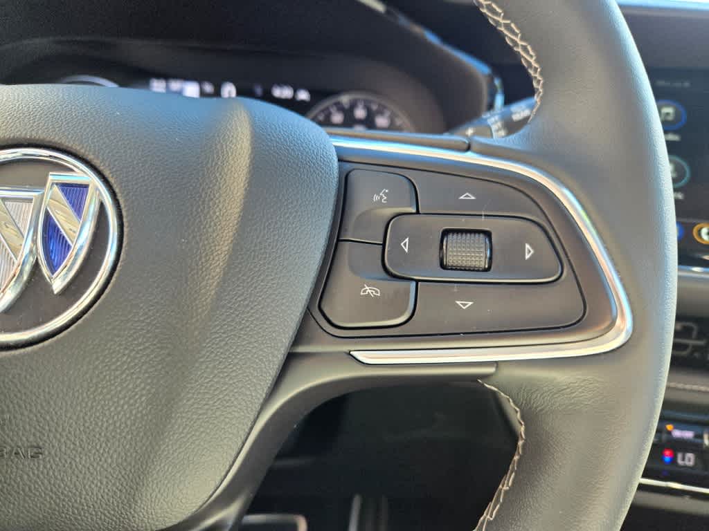 2023 Buick Envision Essence 37