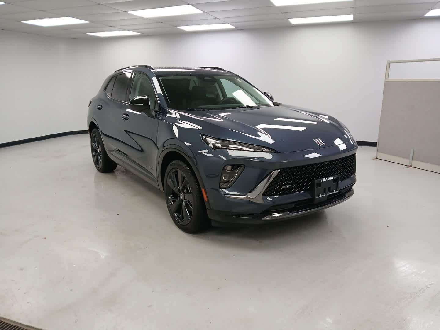 View vehicle photo 2