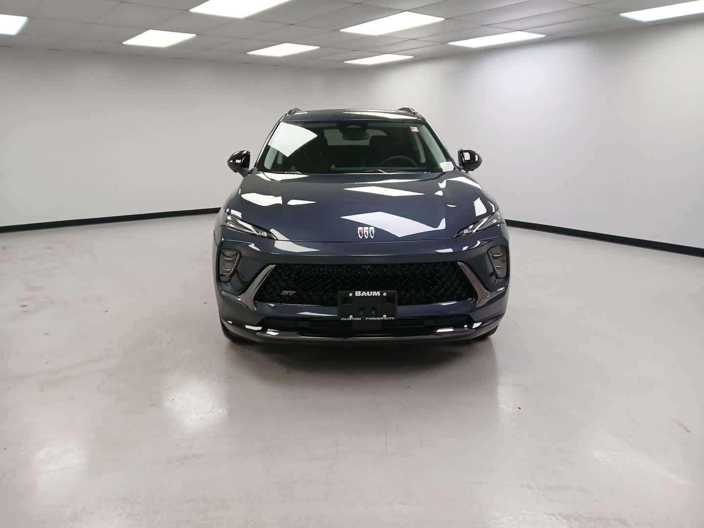 View vehicle photo 3