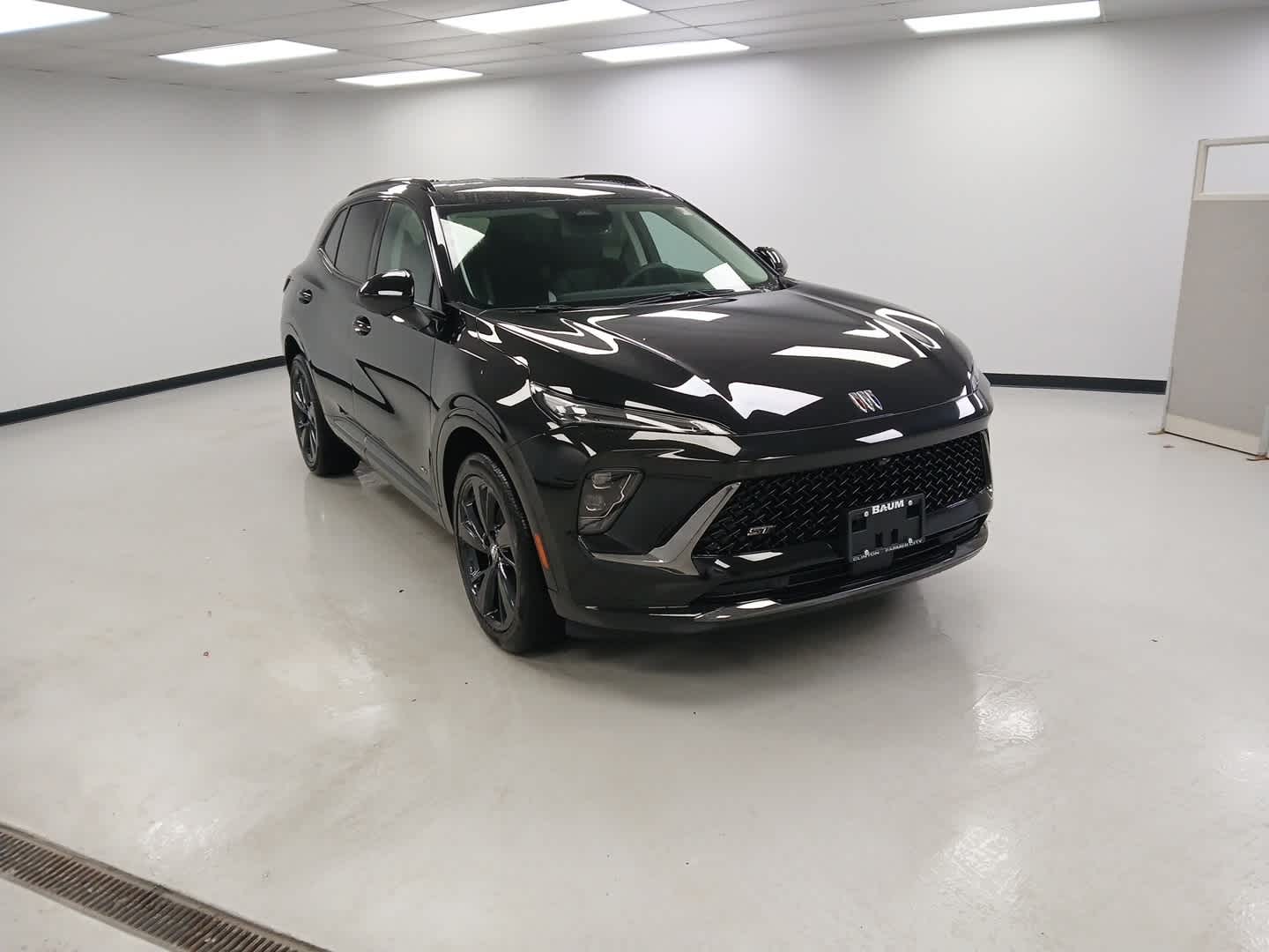 View vehicle photo 2