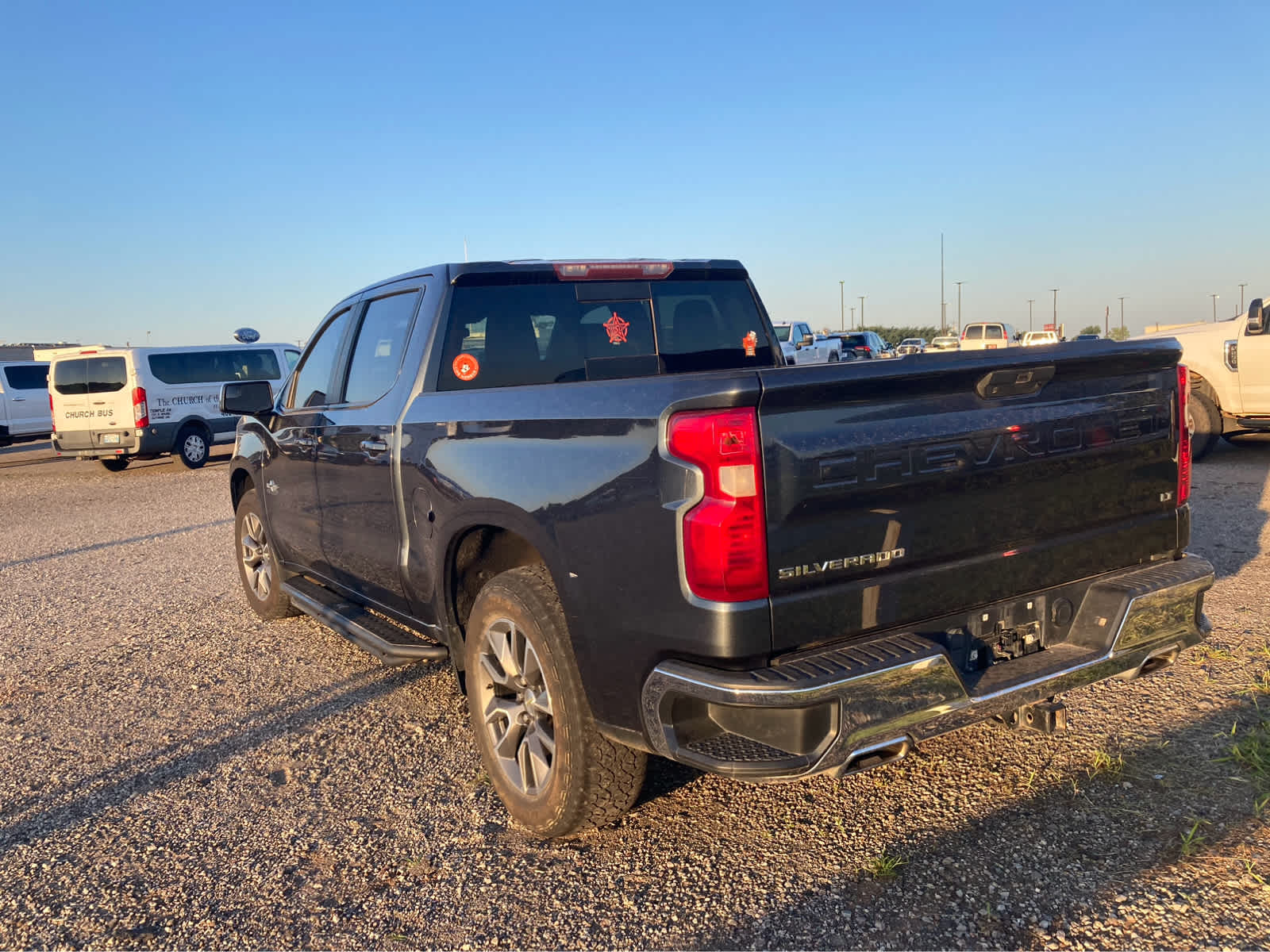 View vehicle photo 7