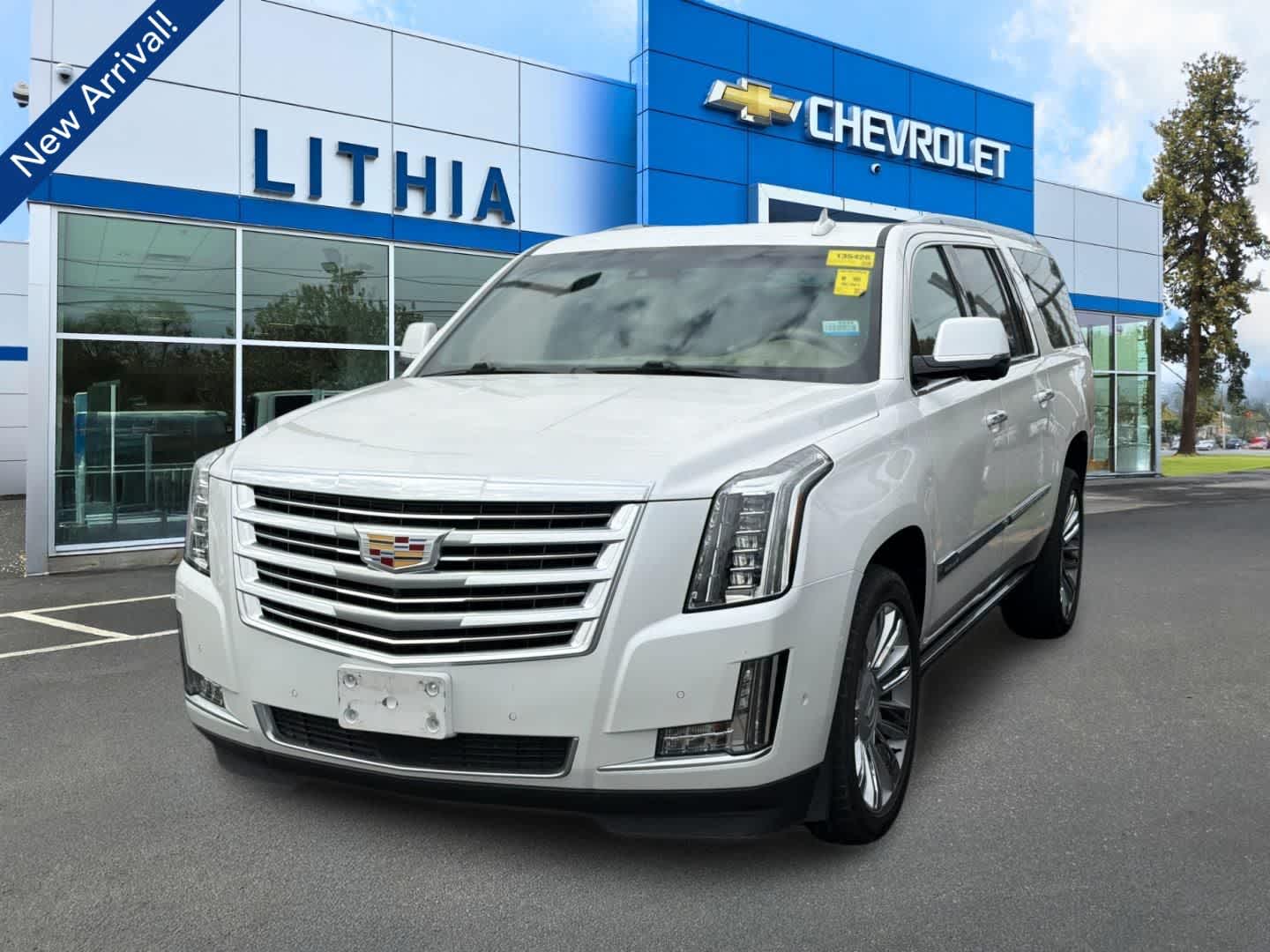 Crystal White Tricoat 2019 Cadillac Escalade ESV SUV / Crossover Four-Wheel Drive Automatic