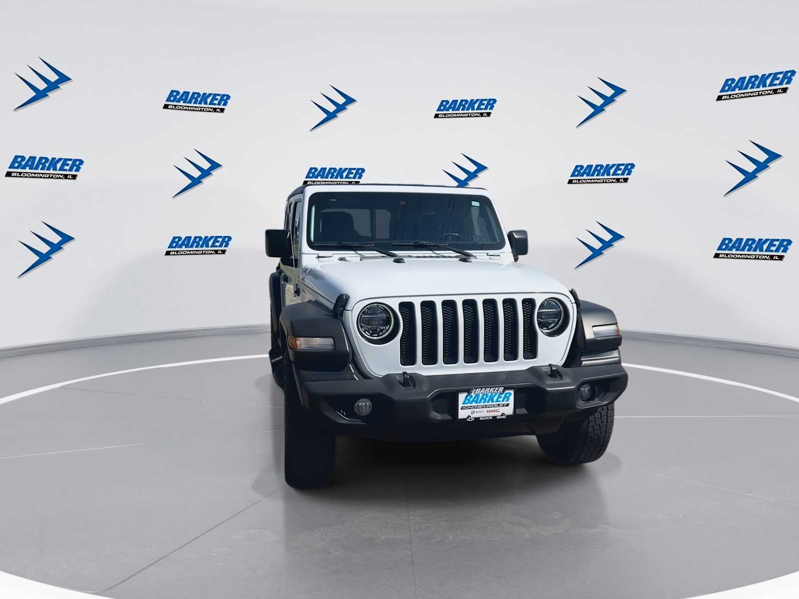 View vehicle photo 3