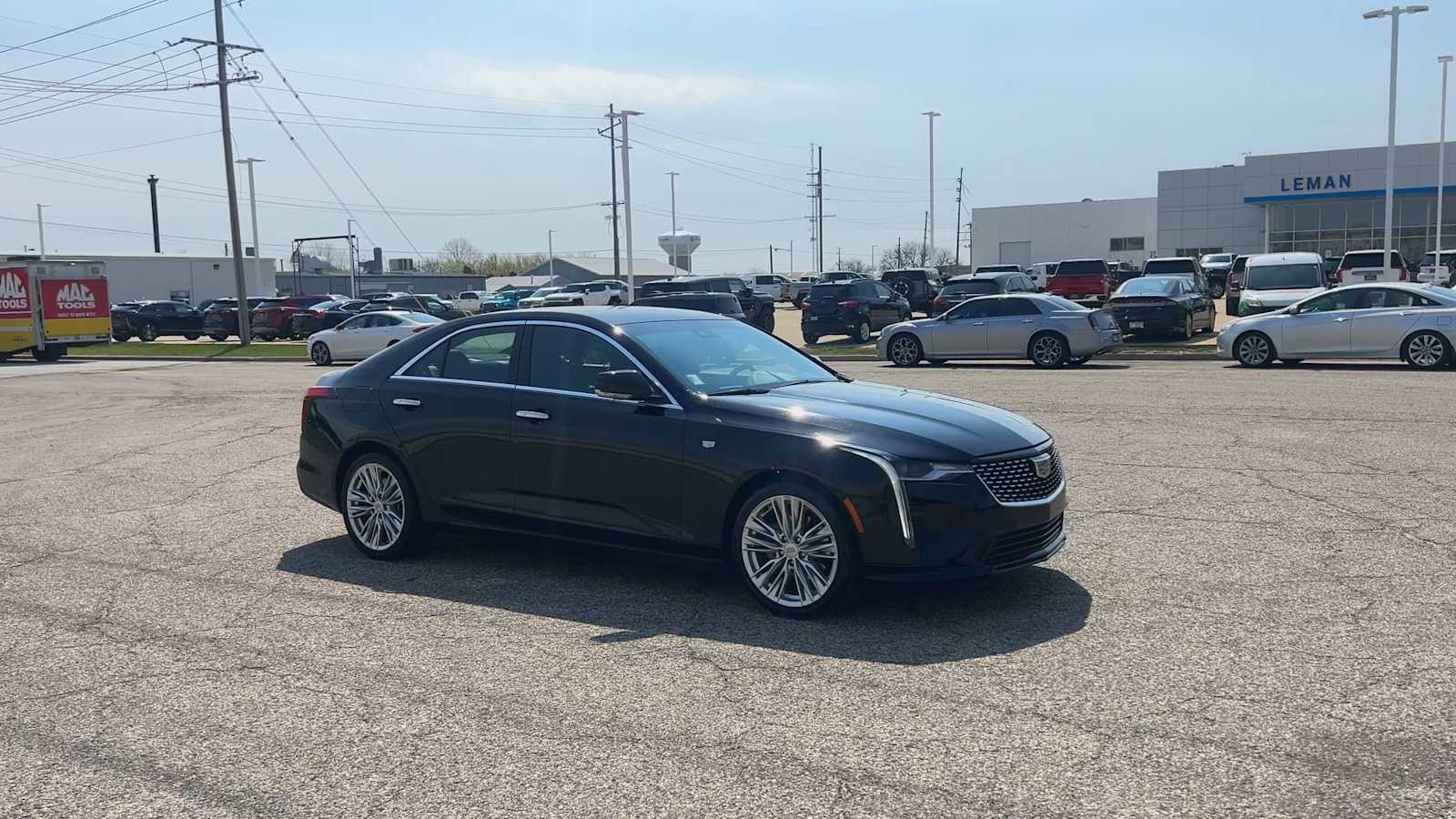 View vehicle photo 4