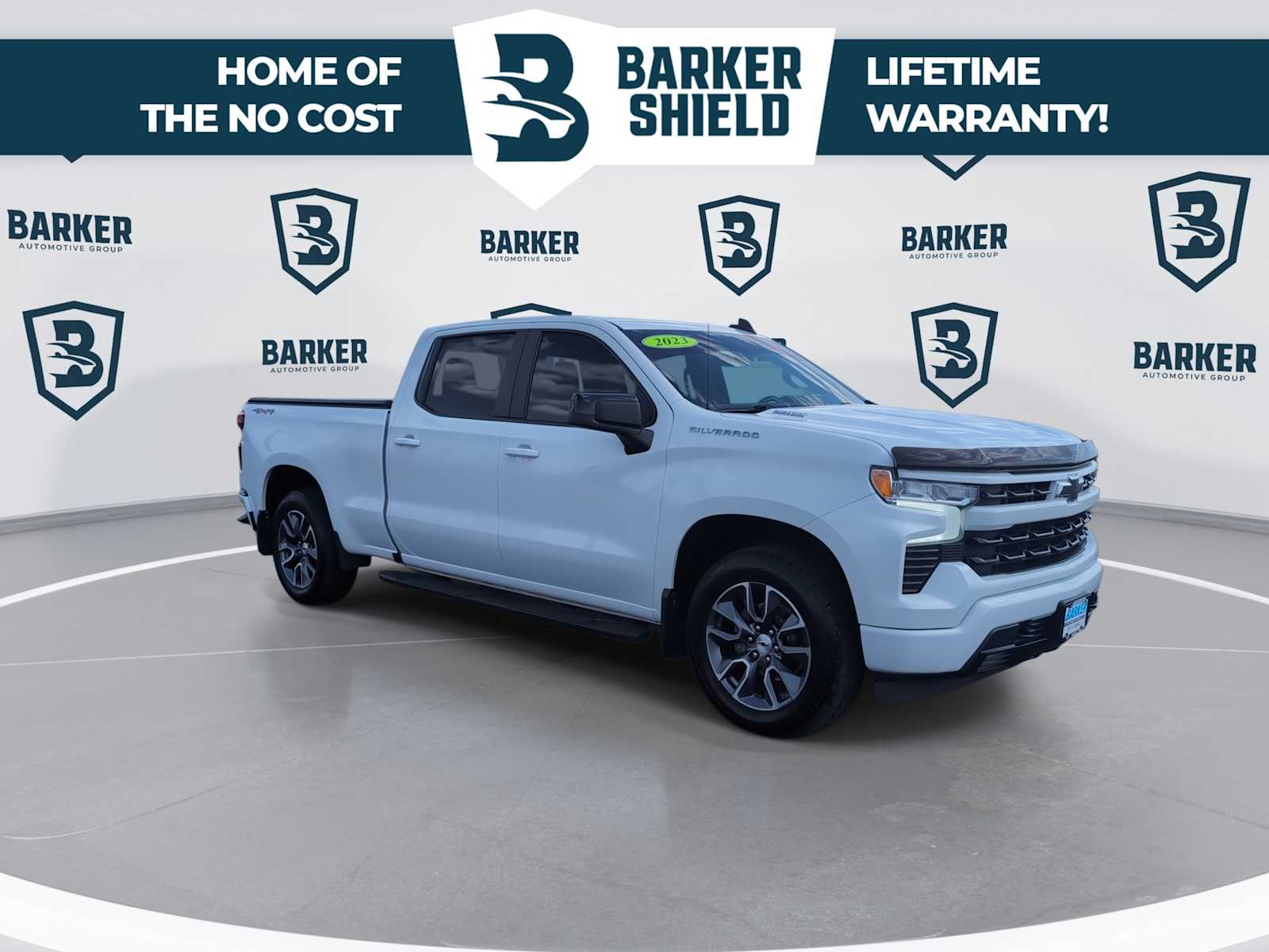 View vehicle photo 5