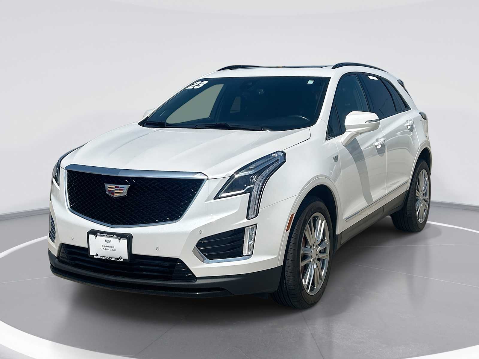 Crystal White Tricoat 2023 Cadillac XT5 SUV / Crossover Four-Wheel Drive 9-Speed Automatic