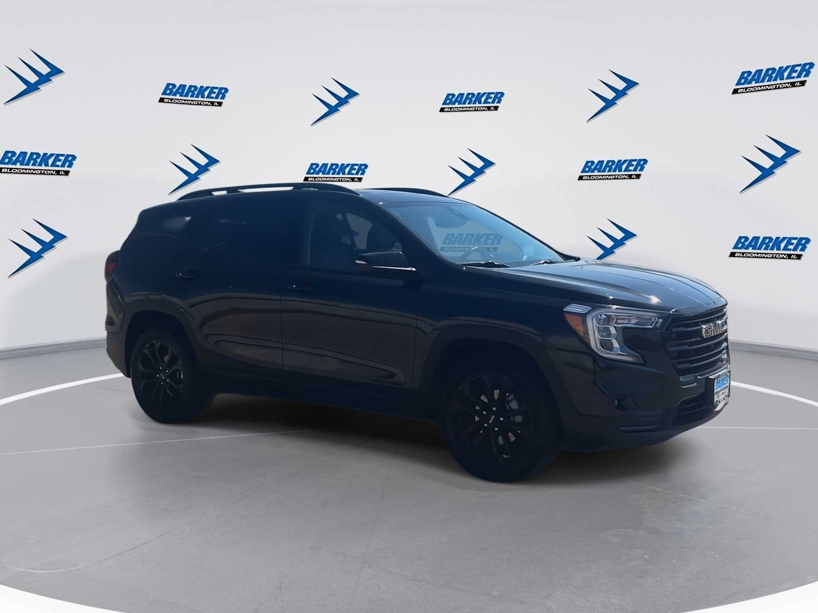 View vehicle photo 2