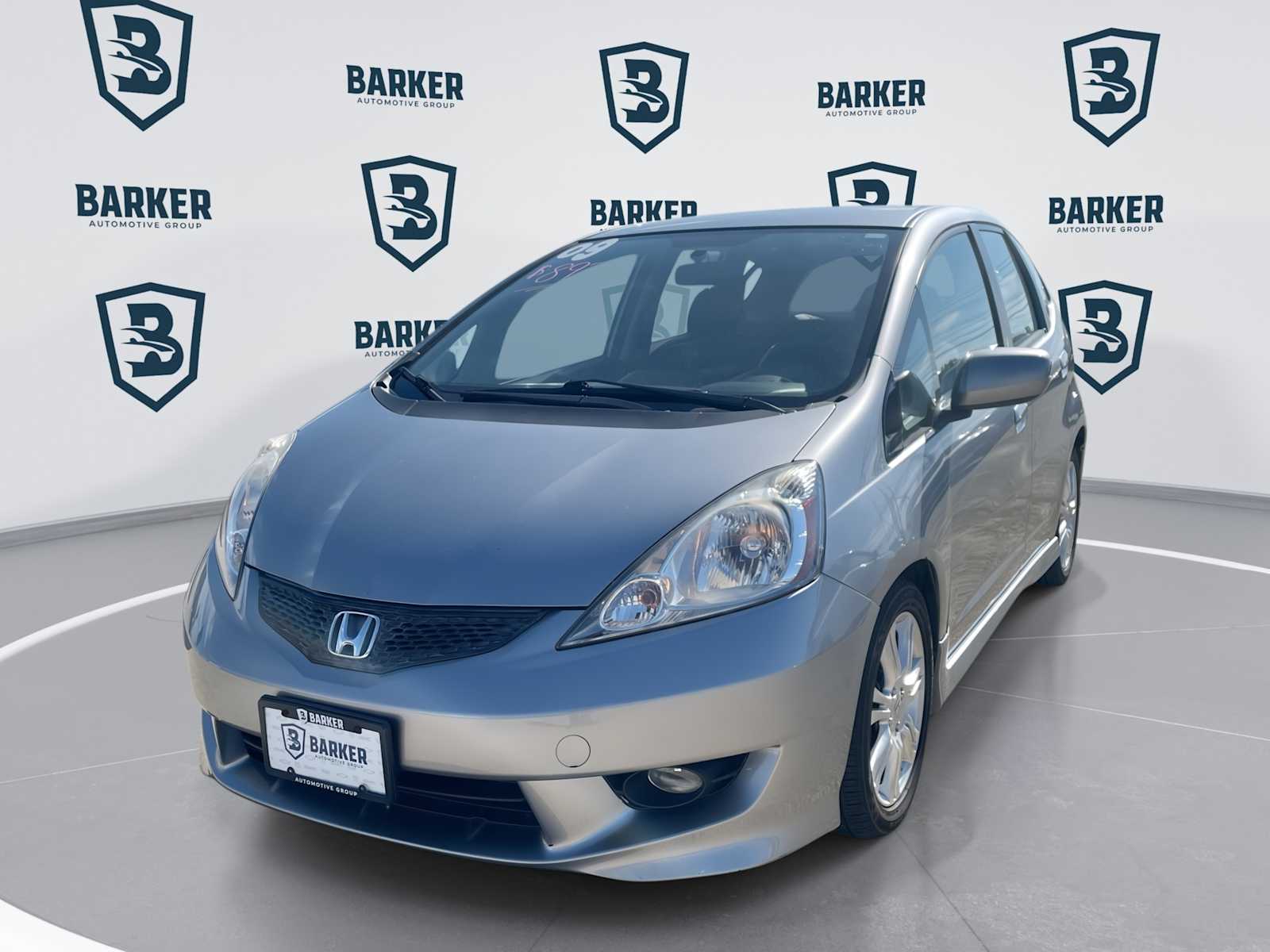 Silver 2009 Honda Fit Hatchback Front-Wheel Drive 5-Speed Automatic