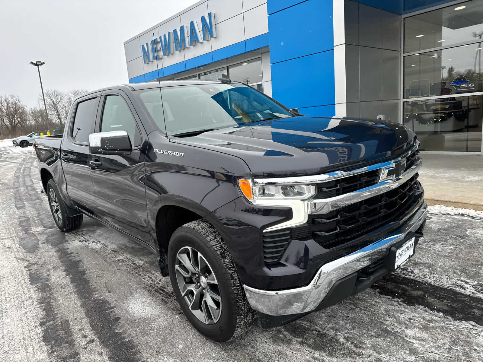 2023 Chevrolet Silverado 1500 LT Crew Cab 4WD