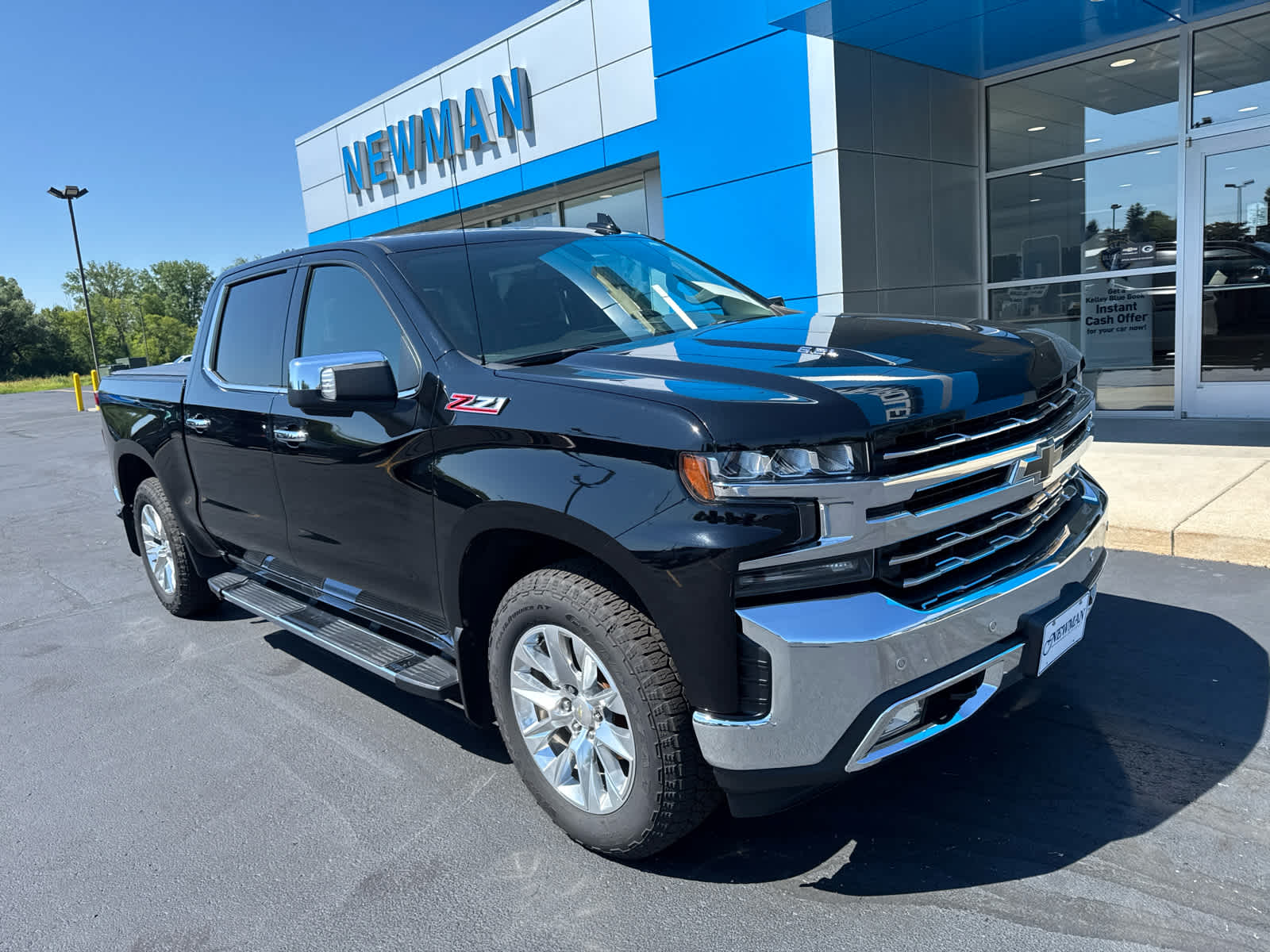 Black 2019 Chevrolet Silverado 1500 Pickup Truck Four-Wheel Drive Automatic
