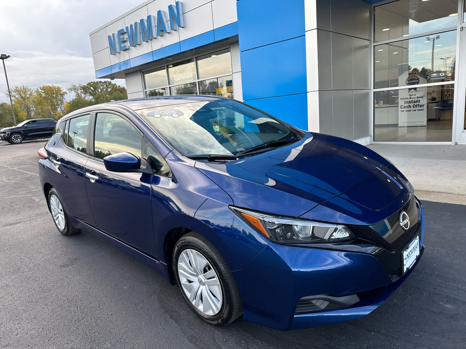 2025 Nissan LEAF S FWD