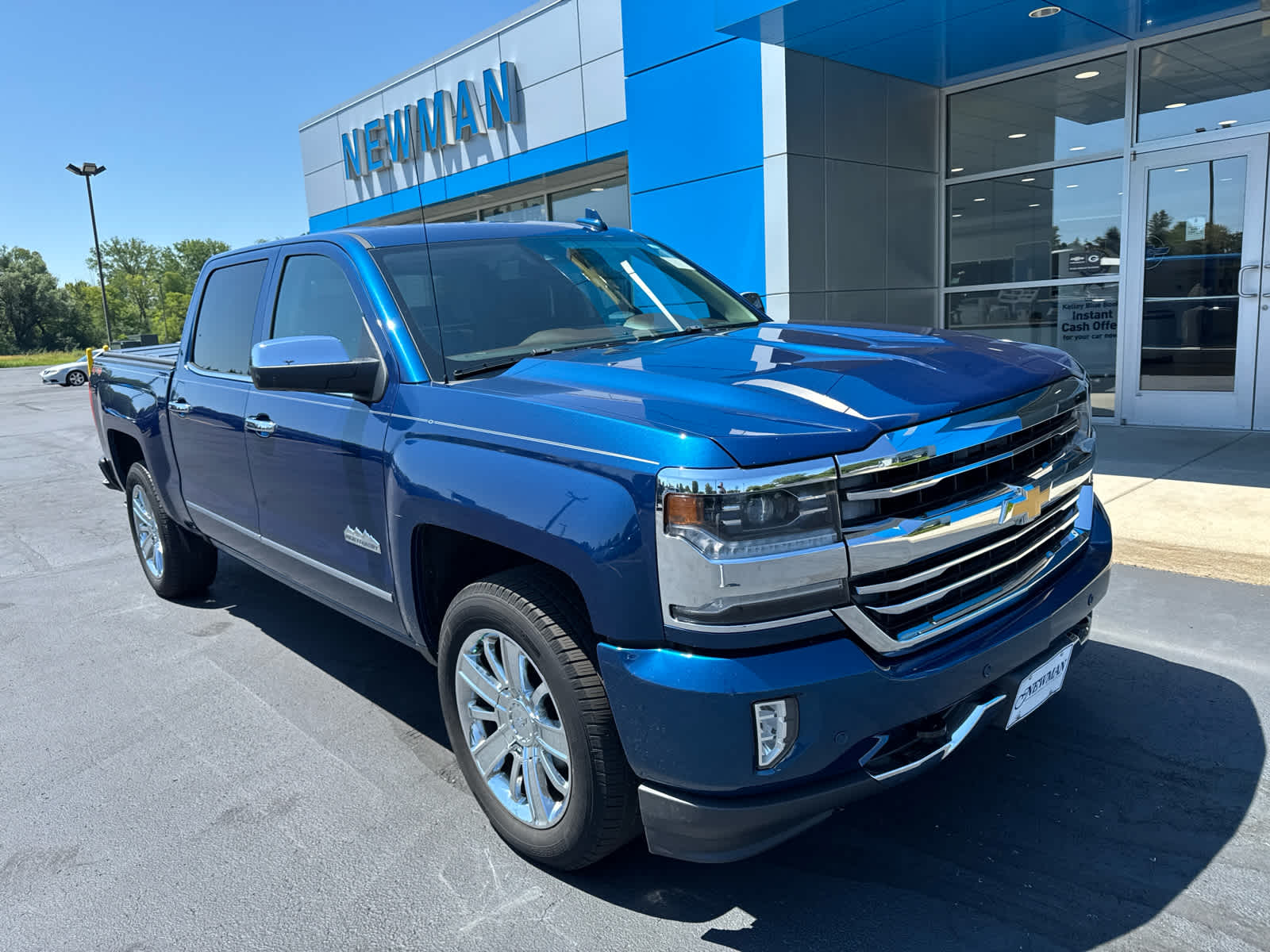 Deep Ocean Blue Metallic 2016 Chevrolet Silverado 1500 Pickup Truck Four-Wheel Drive 8-Speed Automatic