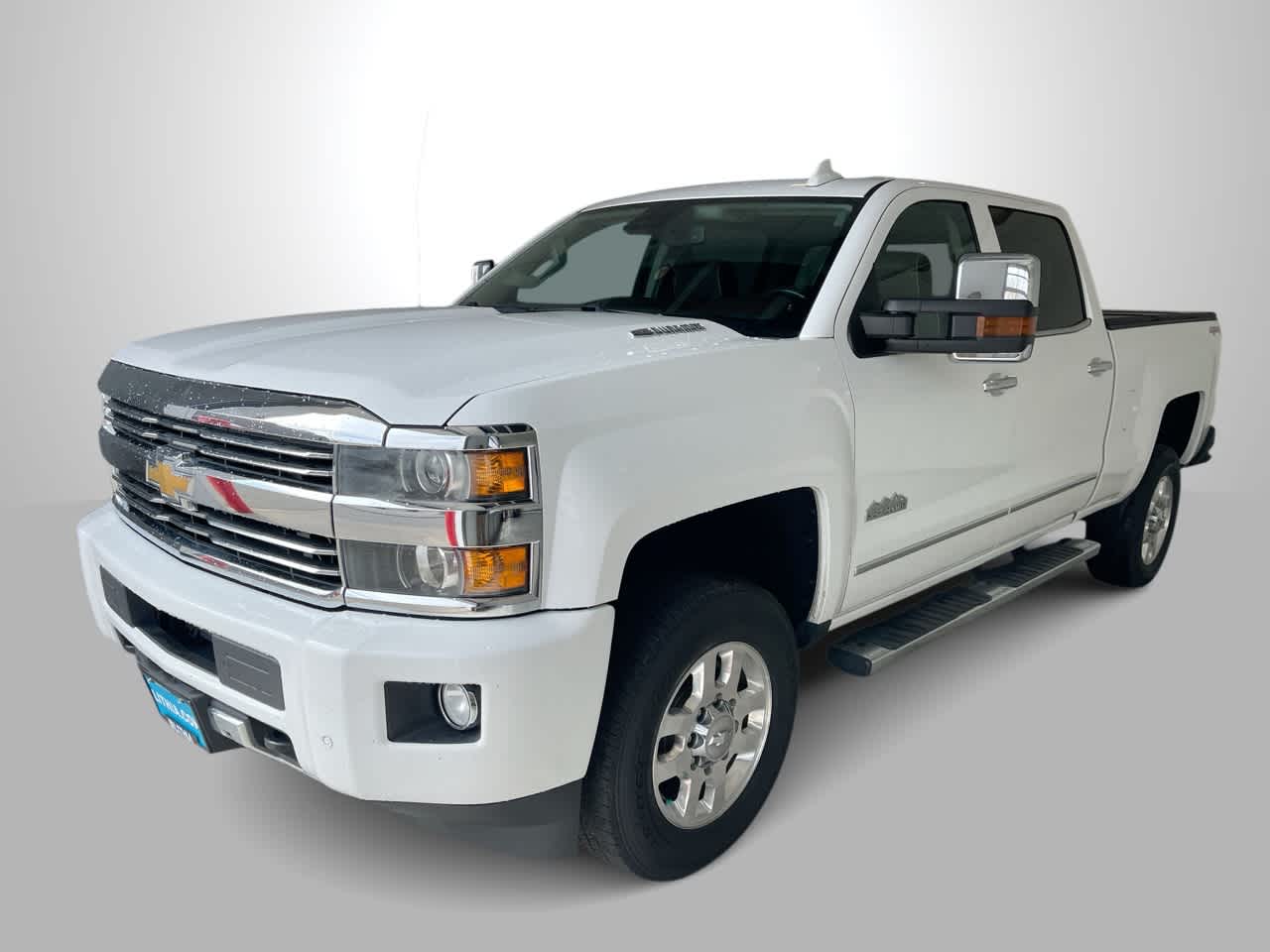 Summit White 2015 Chevrolet Silverado 3500HD High Country Crew Cab 4WD Pickup Truck Four-Wheel Drive 6-Speed Automatic