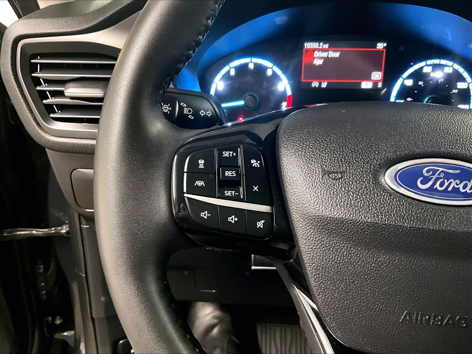 used 2022 Ford Escape car, priced at $19,557