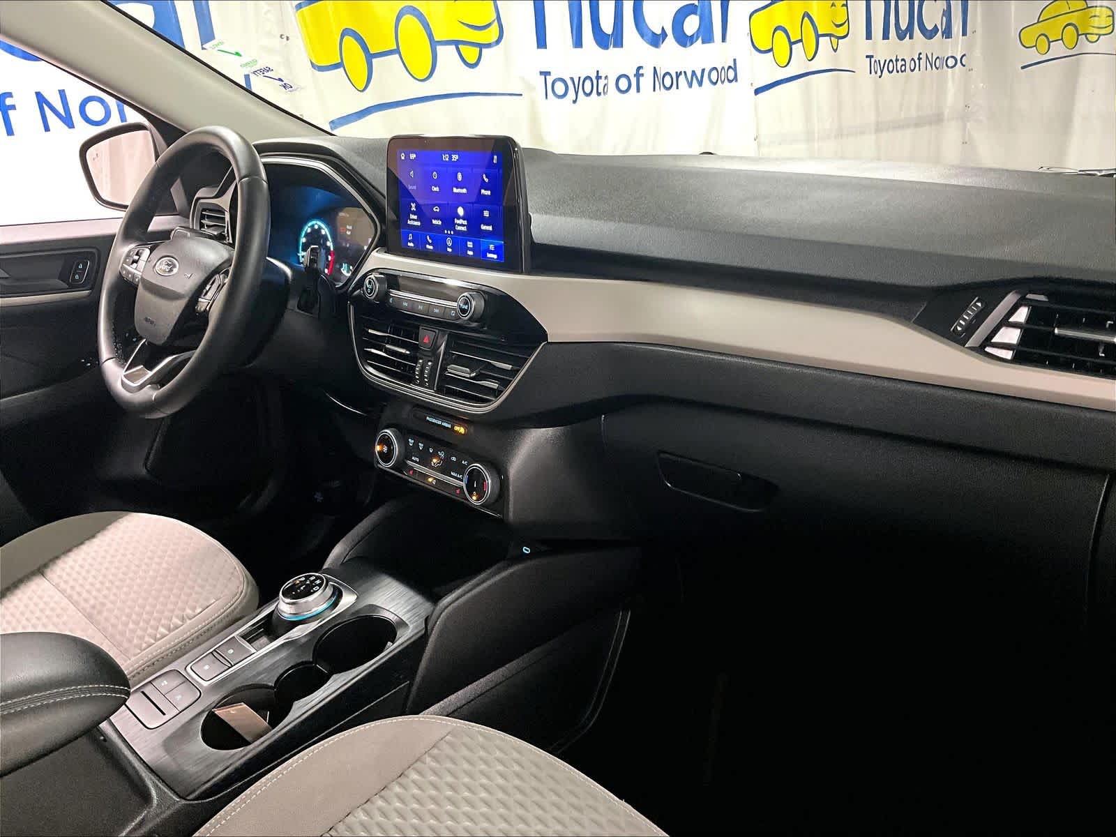 used 2022 Ford Escape car, priced at $19,557