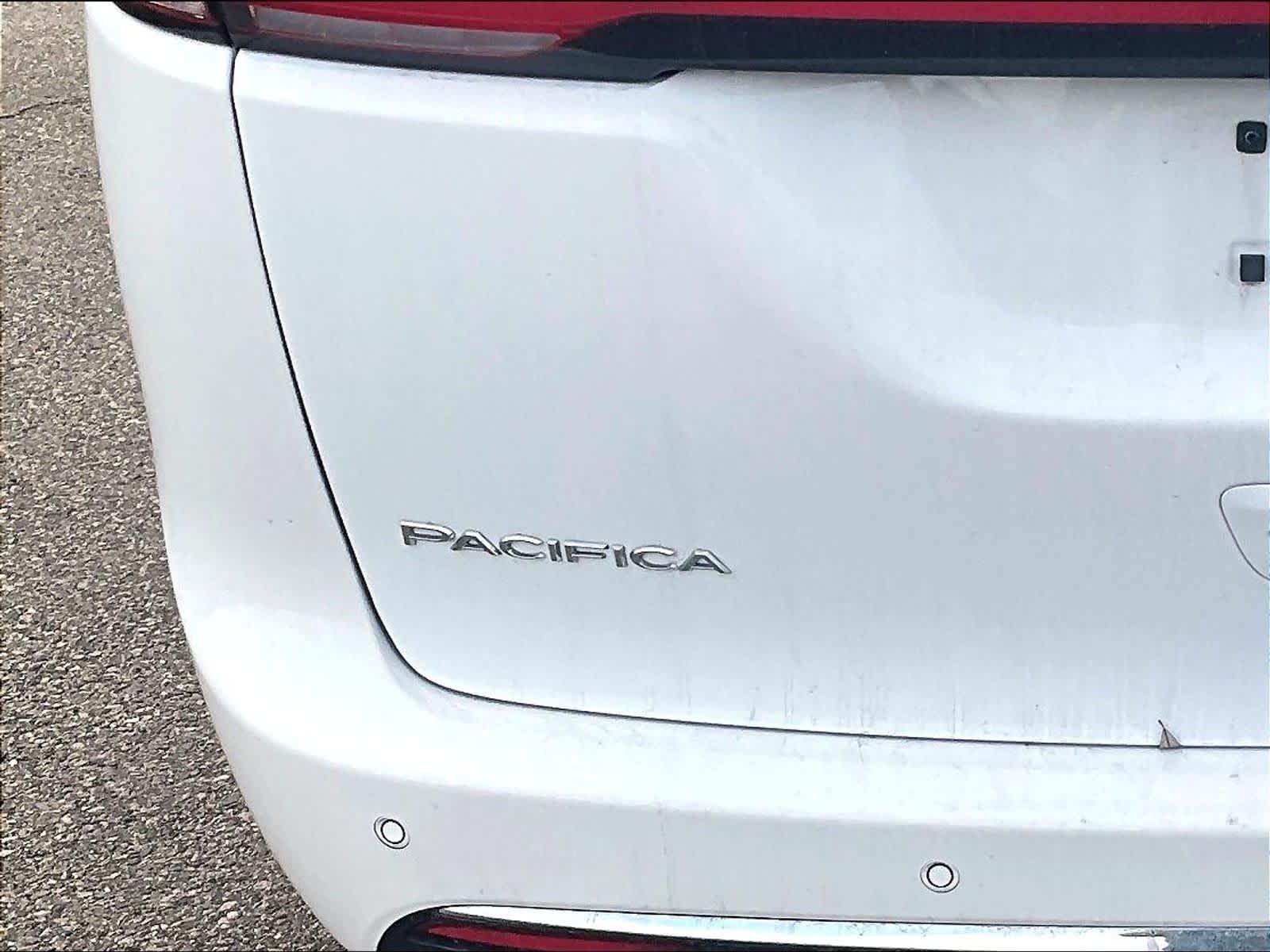 used 2023 Chrysler Pacifica car, priced at $23,897