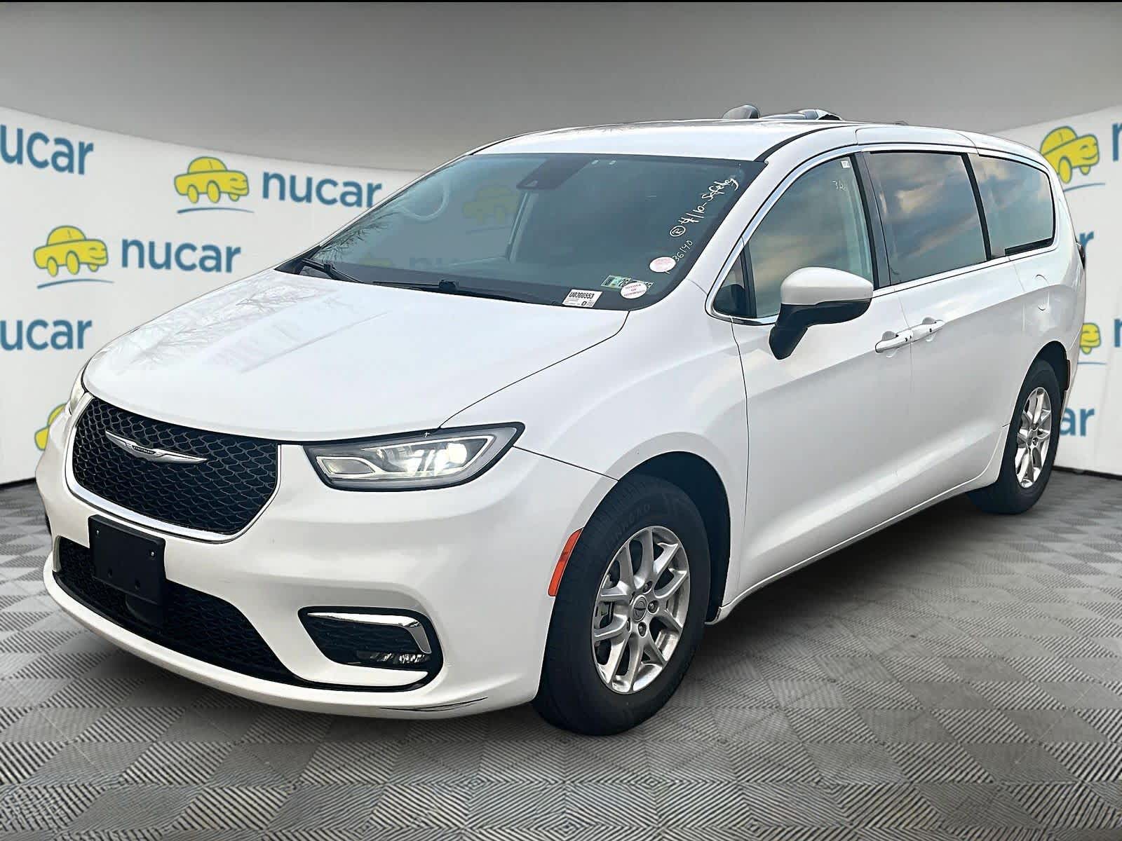 used 2023 Chrysler Pacifica car, priced at $23,897