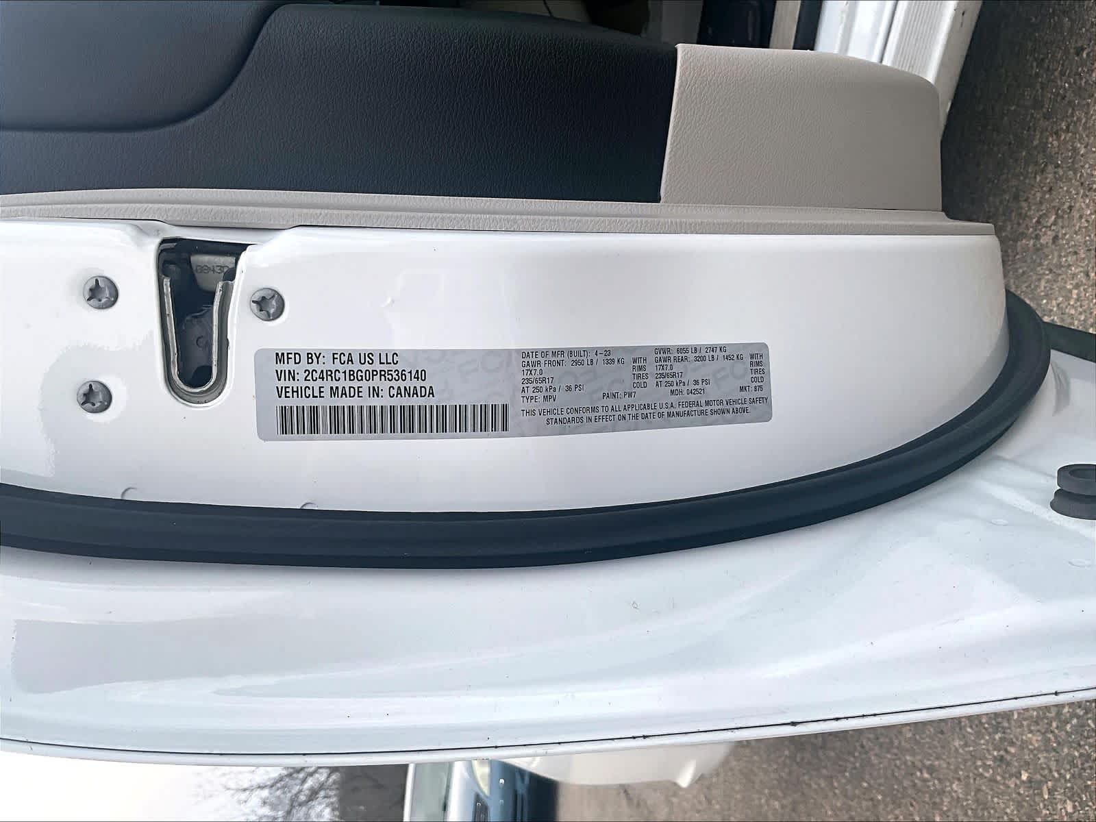 used 2023 Chrysler Pacifica car, priced at $23,897