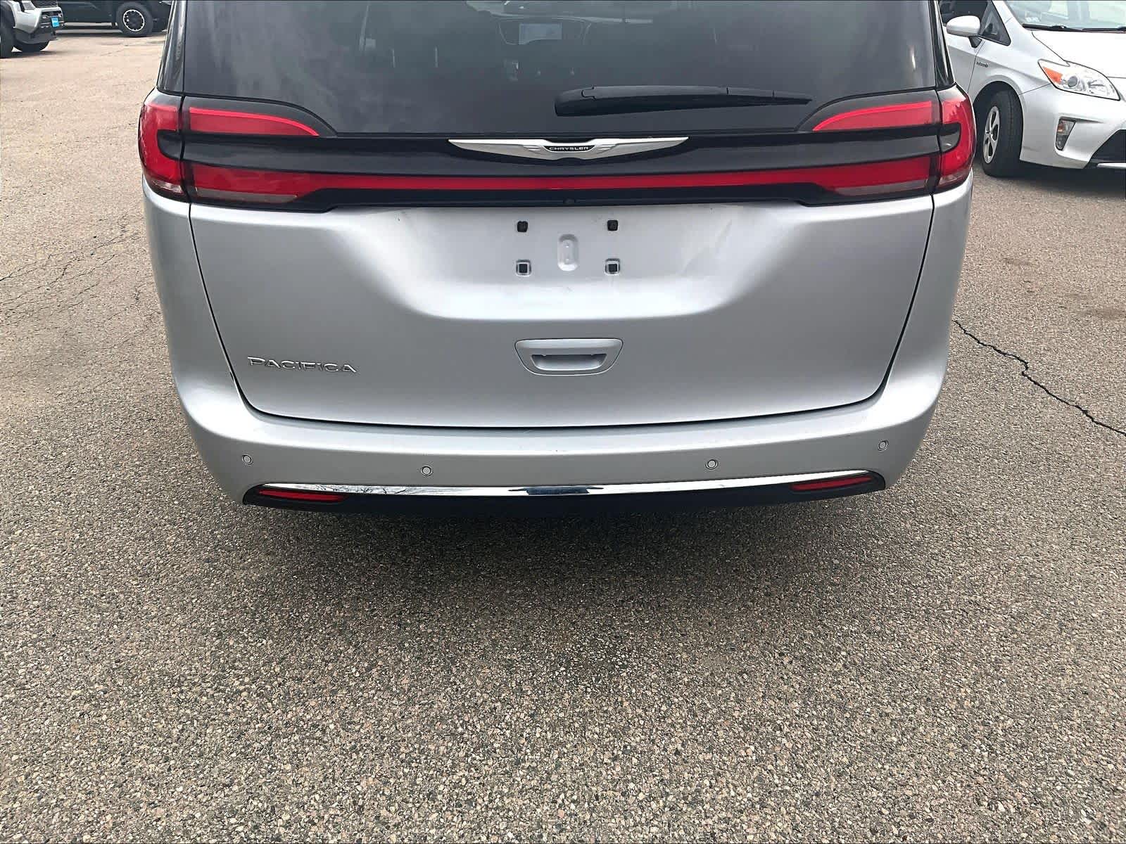 used 2023 Chrysler Pacifica car, priced at $23,897