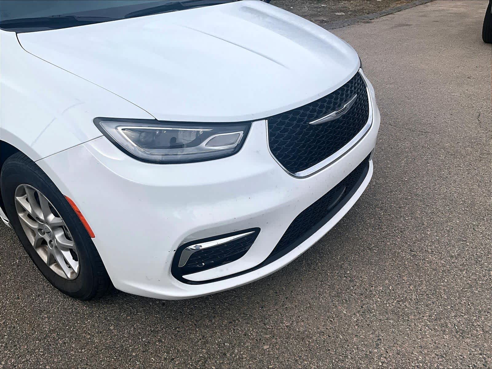 used 2023 Chrysler Pacifica car, priced at $23,897