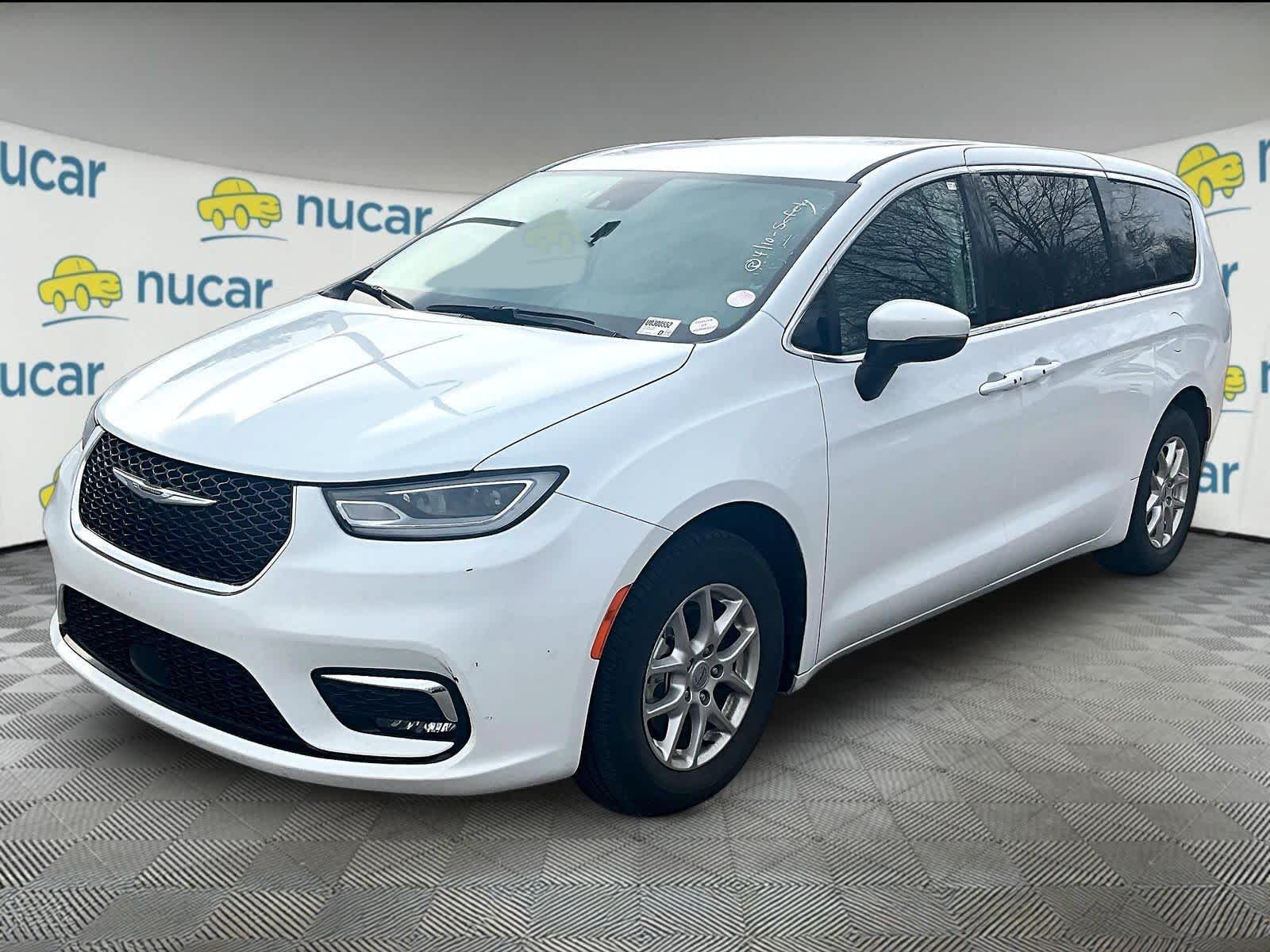 used 2023 Chrysler Pacifica car, priced at $23,897