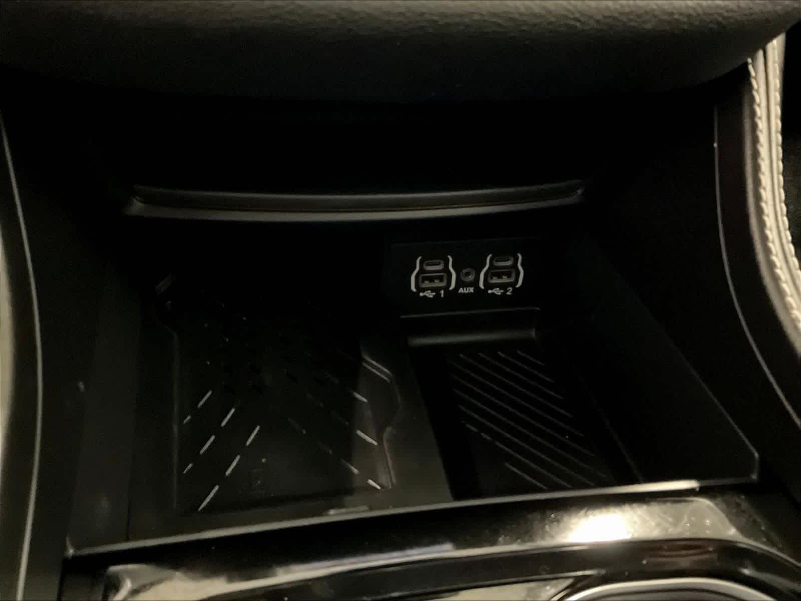 used 2025 Chrysler Pacifica car, priced at $36,997