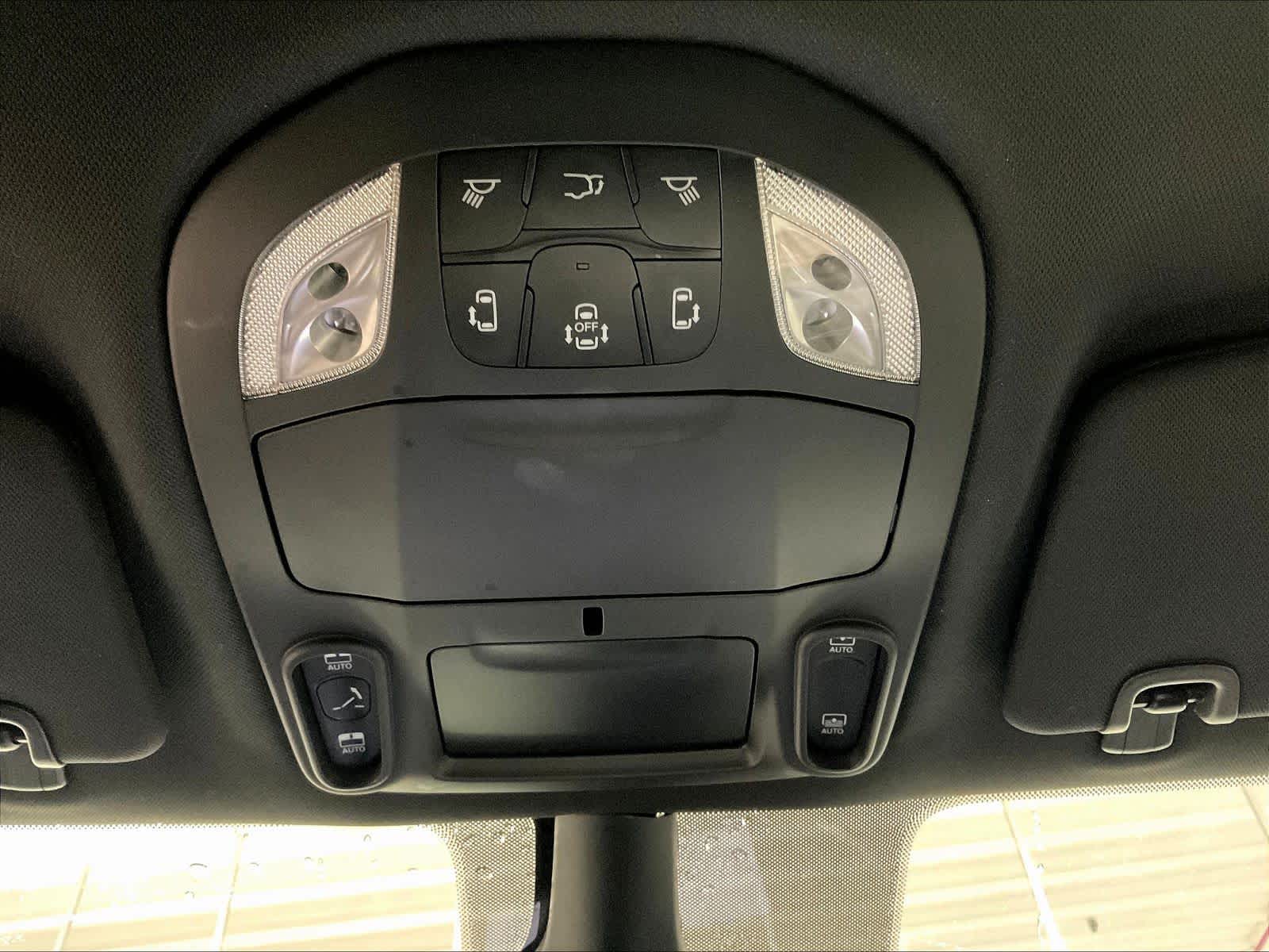 used 2025 Chrysler Pacifica car, priced at $36,997