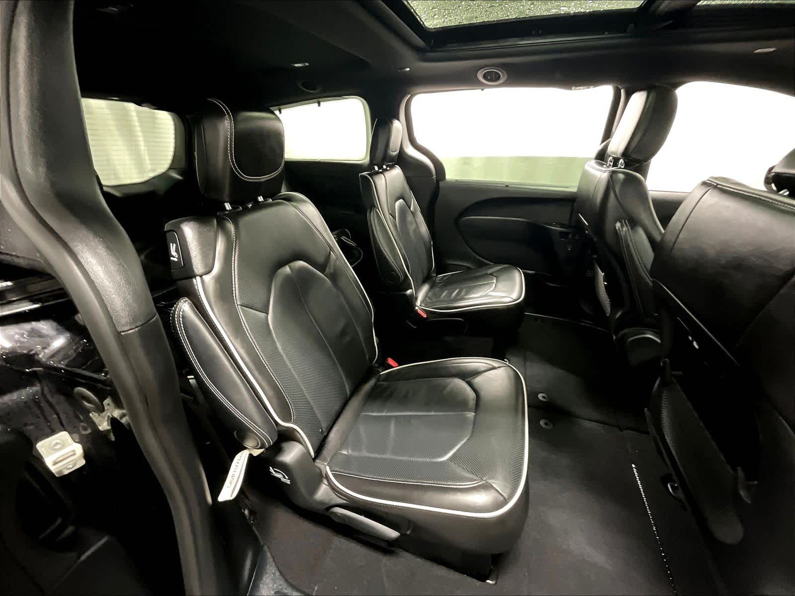 used 2025 Chrysler Pacifica car, priced at $36,997