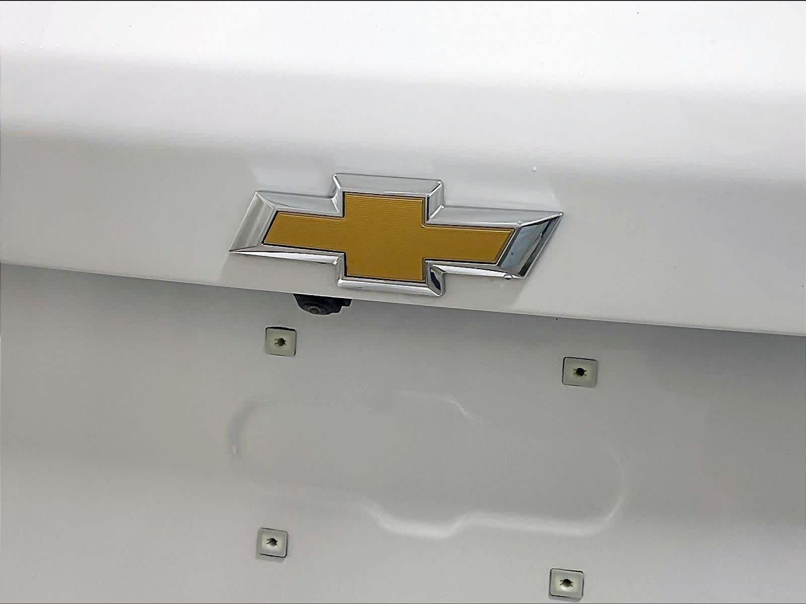 used 2025 Chevrolet Equinox car, priced at $26,997