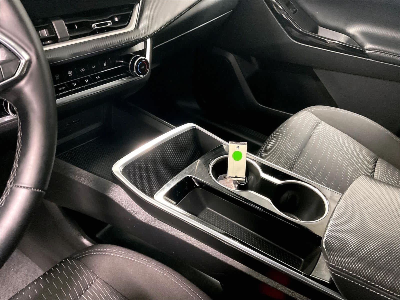 used 2025 Chevrolet Equinox car, priced at $26,997