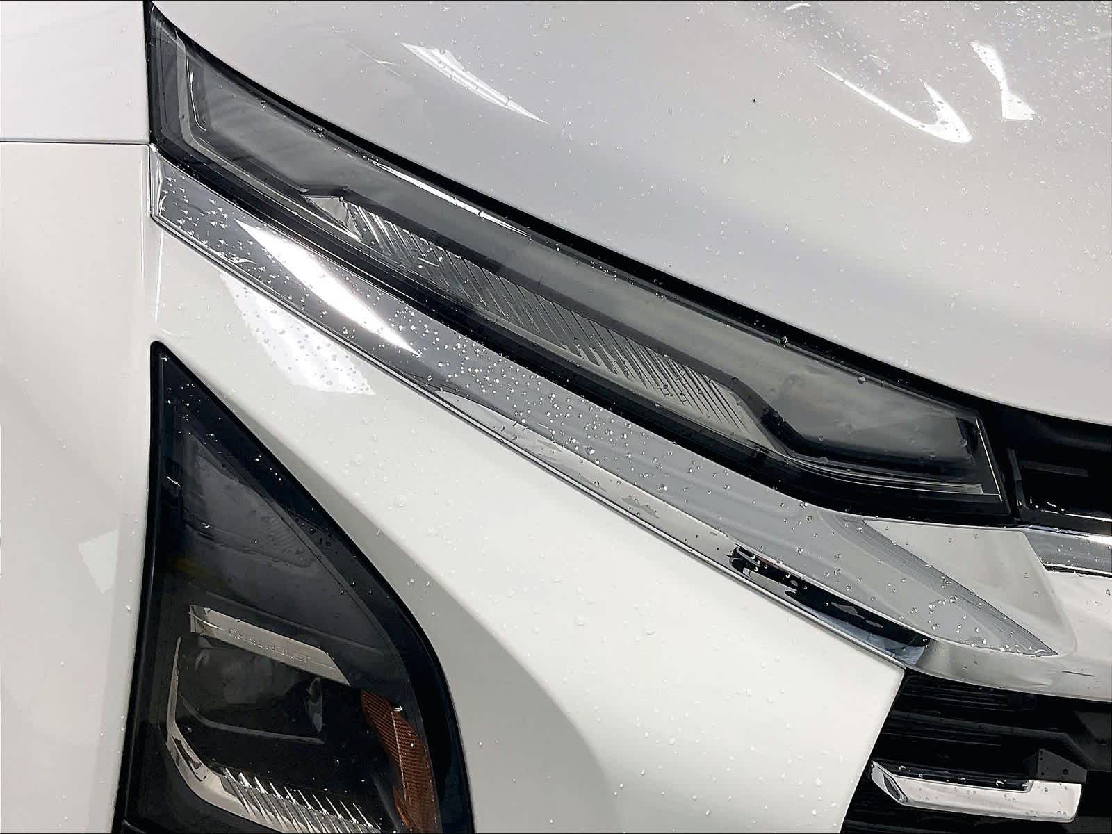 used 2025 Chevrolet Equinox car, priced at $26,997