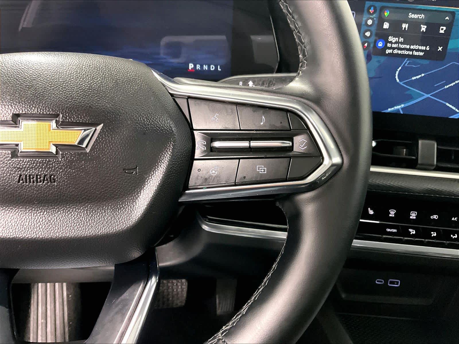 used 2025 Chevrolet Equinox car, priced at $26,997