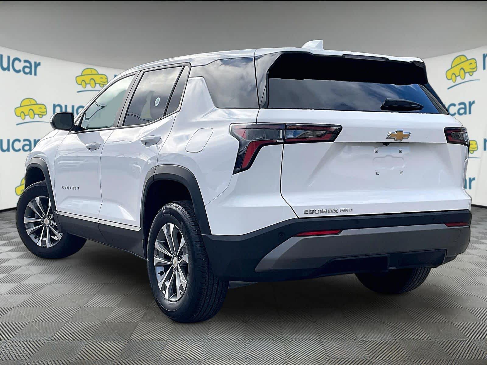 used 2025 Chevrolet Equinox car, priced at $26,997