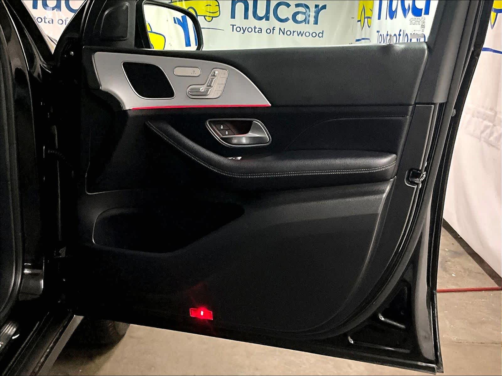 used 2024 Mercedes-Benz GLE 450e Plug-In Hybrid car, priced at $45,673