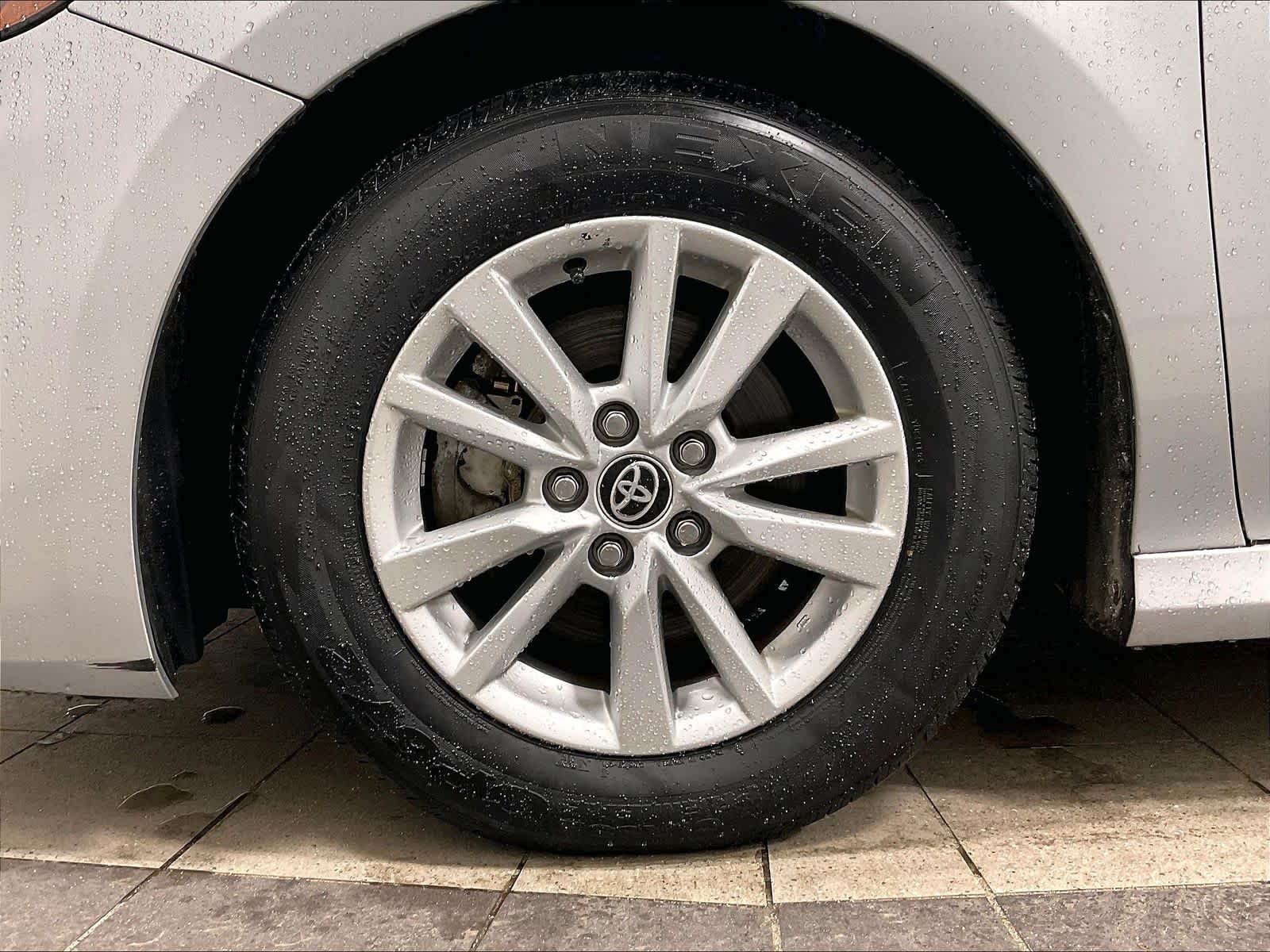 used 2025 Toyota Camry car, priced at $25,638