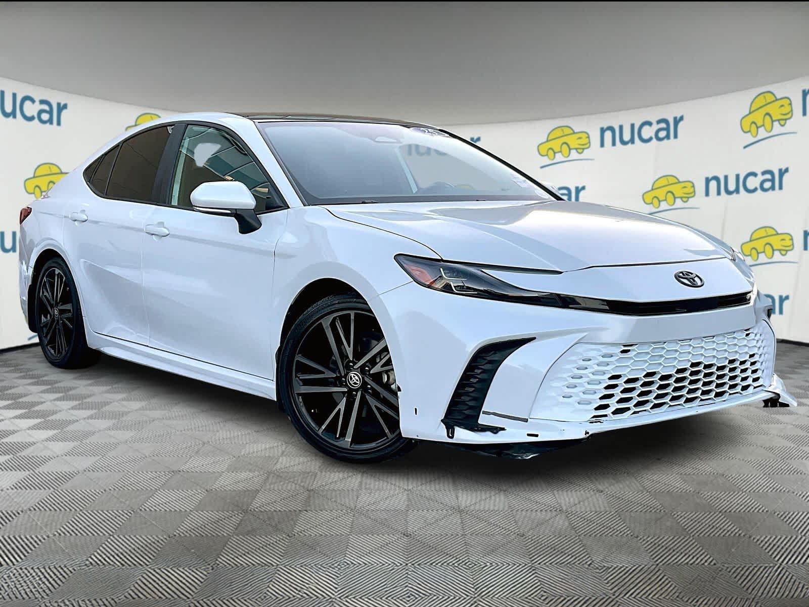 White (Wind Chill Pearl) 2025 Toyota Camry XSE FWD Sedan Front-Wheel Drive Continuously Variable Transmission